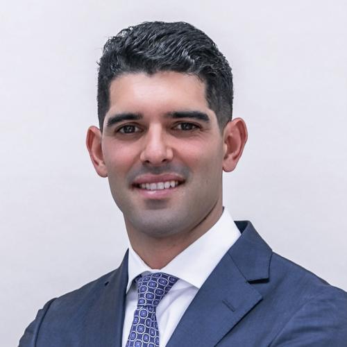 Dr. Mijares headshot